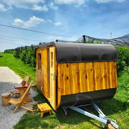 シャレー Unique Wooden House In Nature Lukovica pri Domžalah